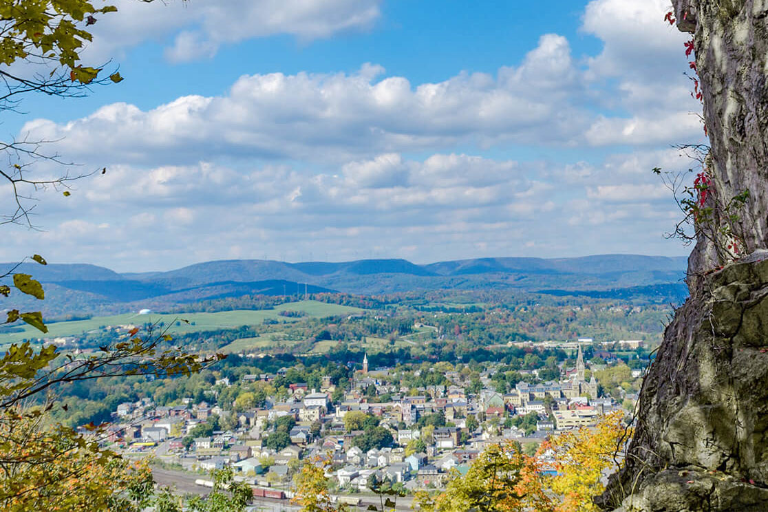 Scenic overlook from Chimney Rocks Park